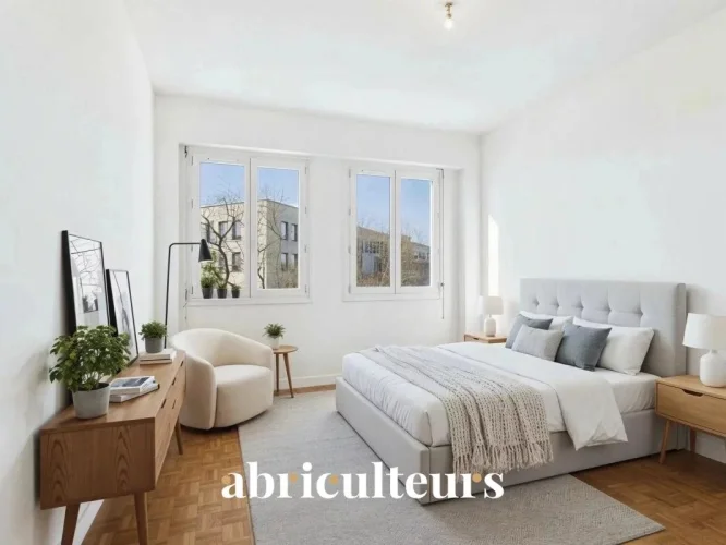Bright Apartment - Hôtel De Ville District - Near the Sea photo 5