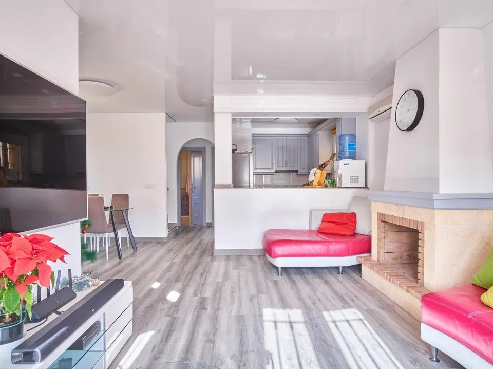 Citrine Real Estate photo 4