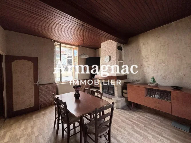 Village House to Renovate photo 3