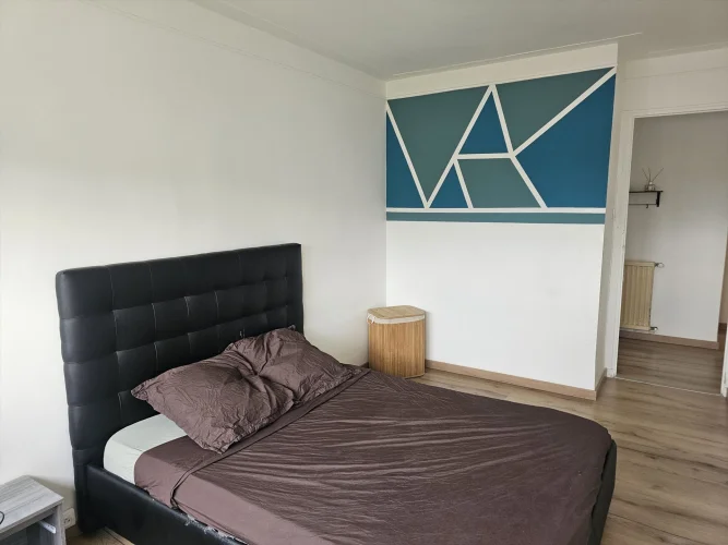 Apartment T3 63 M2 with Loggia and Cellar photo 3
