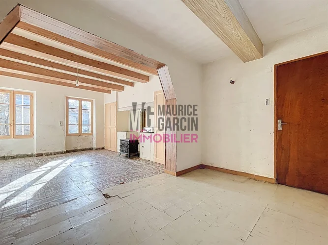 House - 110 m² photo 3