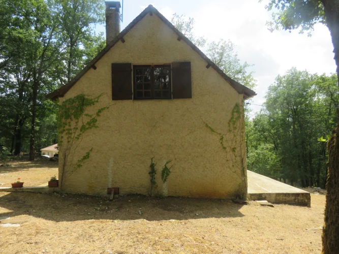 Detached House (94m² Living Space) - Built in 1975 photo 3