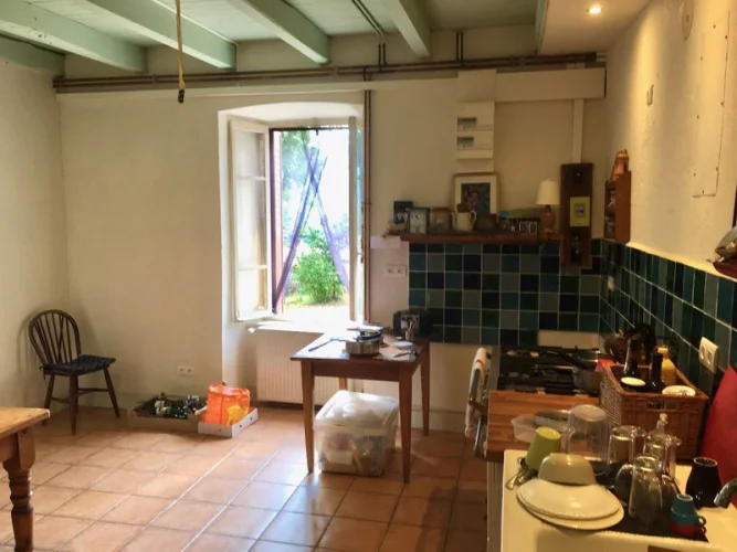 4-Bed/2-Bath Renovated Farmhouse, la Vizade, Haute-Loire photo 3