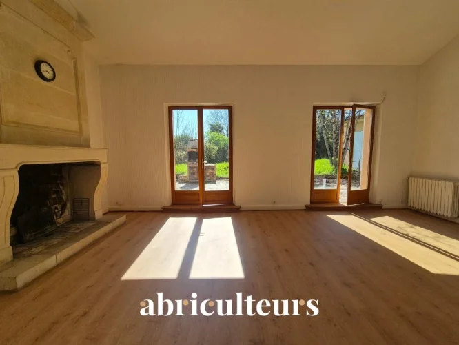 Family Home in a Quiet Neighborhood for Sale in Cognac (16100) photo 4