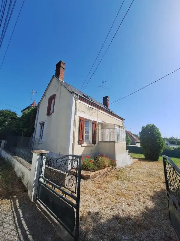 House for sale in Vierzon — 1 bedroom, 40 m²