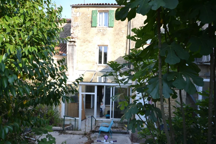 Burie: Renovation Project, 4-Bedroom House on 3 Floors with Garden