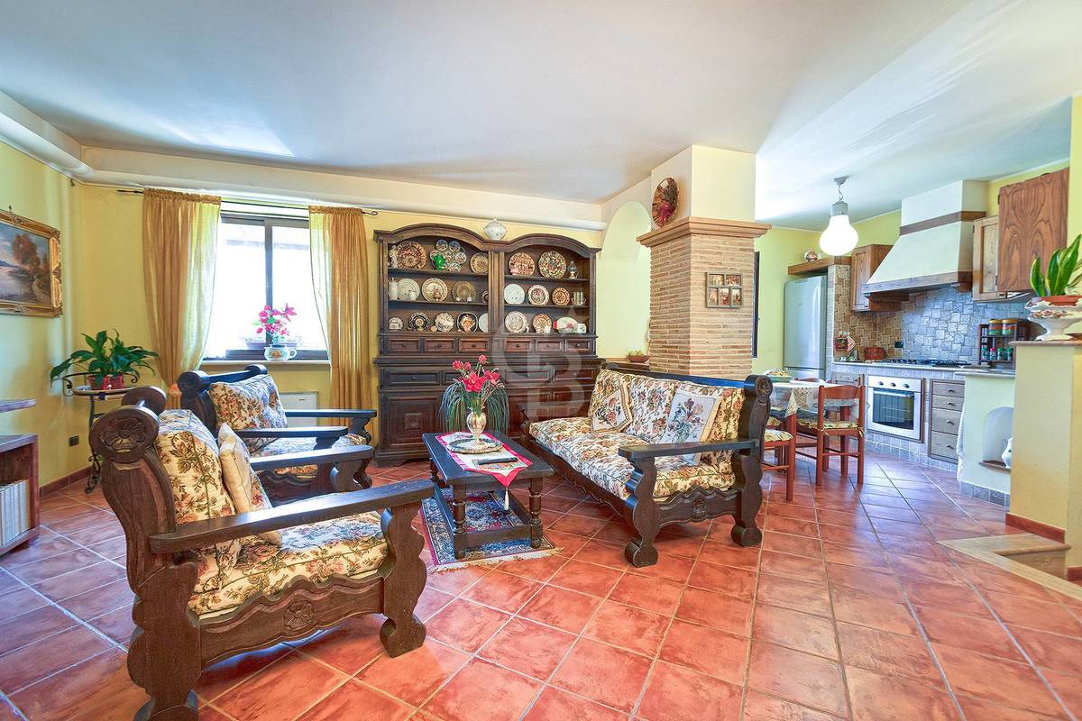 Property in Viterbo photo 2