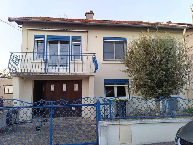 House for Sale photo 4