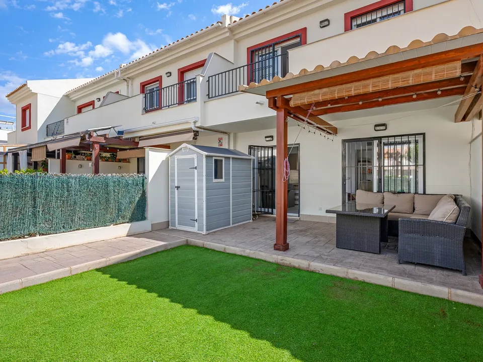 Citrine Real Estate photo 3