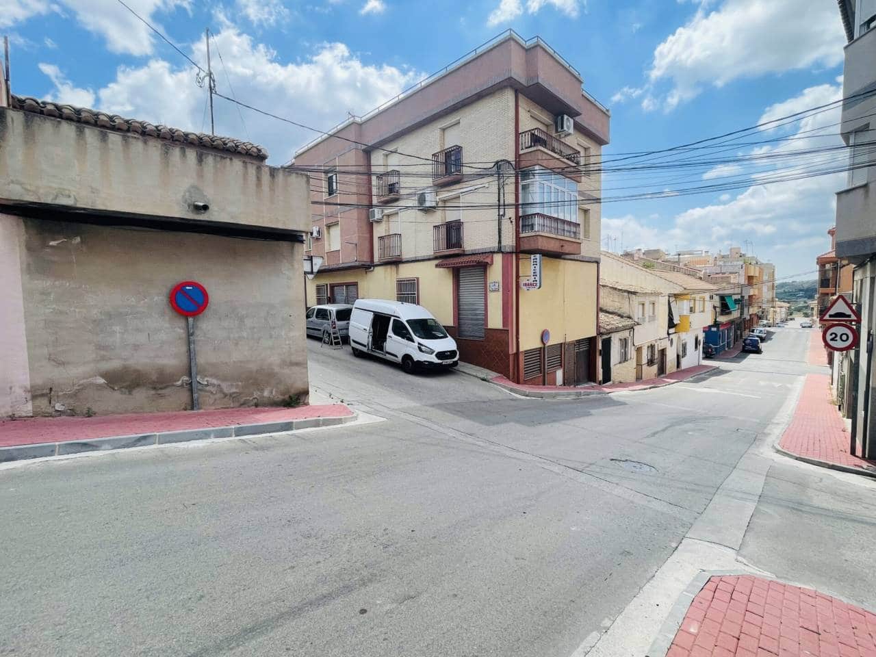 Townhouse for sale in Calasparra, Murcia photo 3