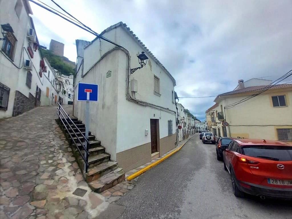 Townhouse for sale in Martos, Jaén photo 3