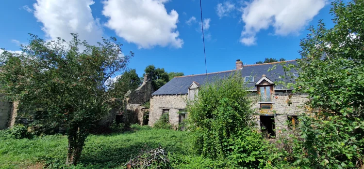 Morbihan 3 Bed Stone House, Close to Broceliande Forest Plus Another to Renovate, Large Mature Garden, Parking, Calm Env…