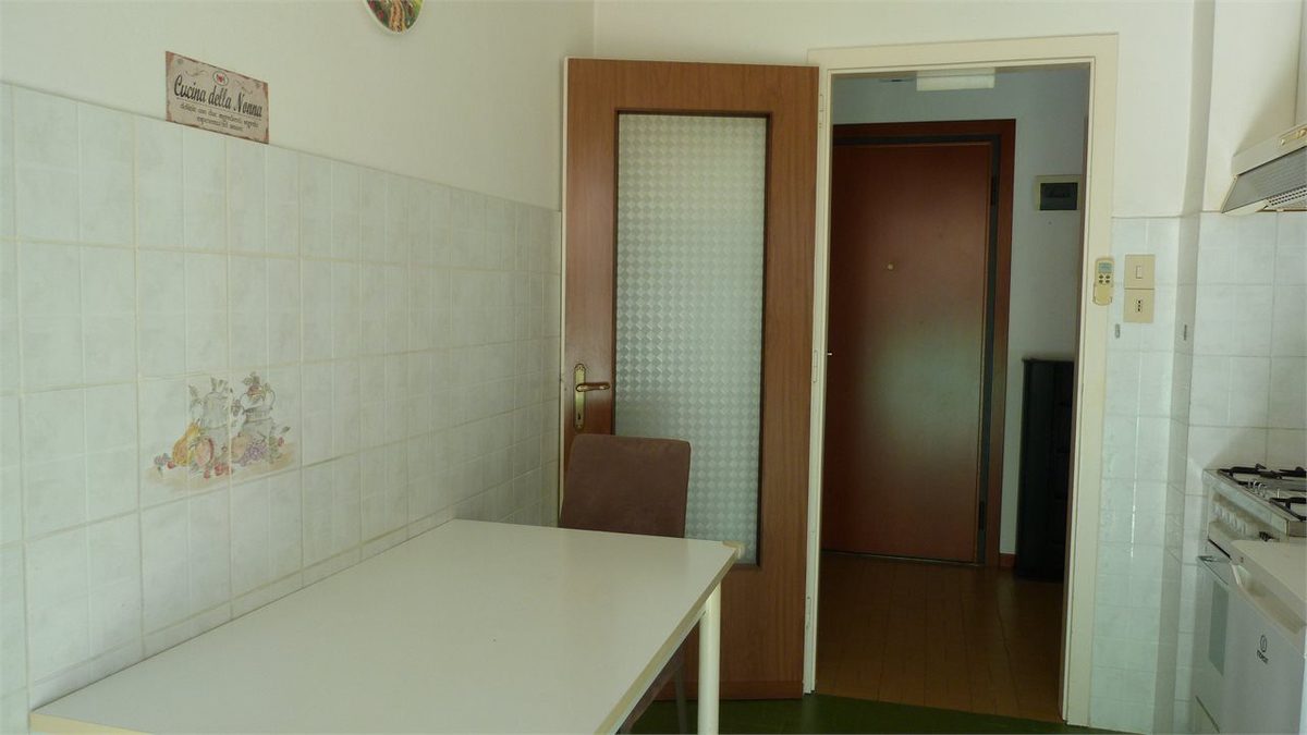 2 bedrooms apartment, 84 m² Trieste, Trieste (province) photo 3