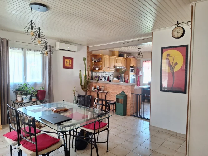 Individual House photo 5