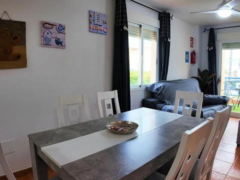Vera Living Real Estate photo 3
