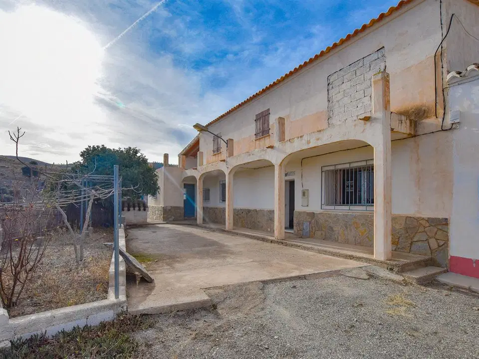 Grupo Platinum Estates sl