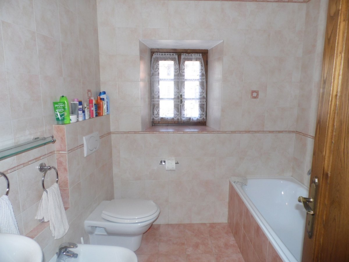 4 bedrooms detached house, 180 m² Camporgiano, Lucca (province) Garfagnana photo 4