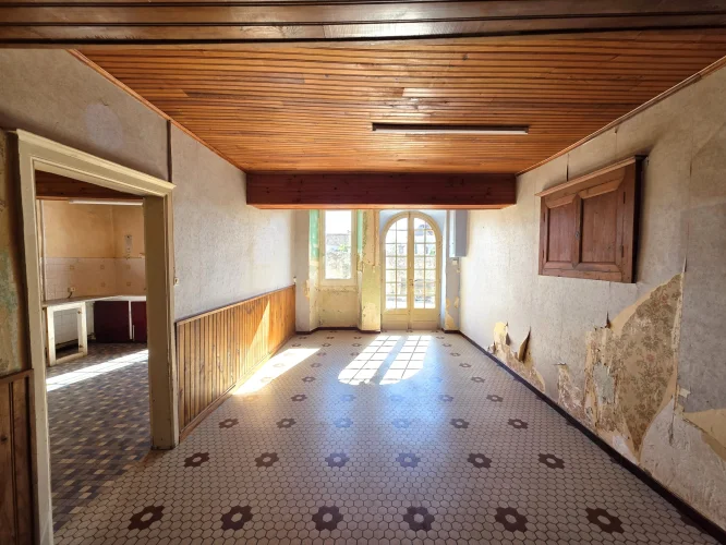 2 Bedroom Village House with Garden photo 3