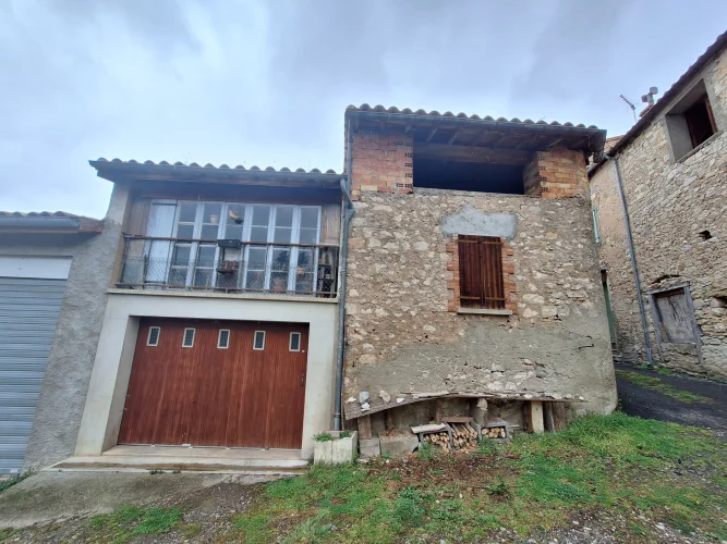 Large Village House with Garage photo 2