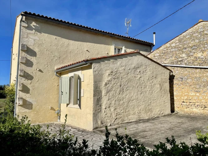 House with 2 Floors (R+1) T4 with Garden and Outbuilding photo 5
