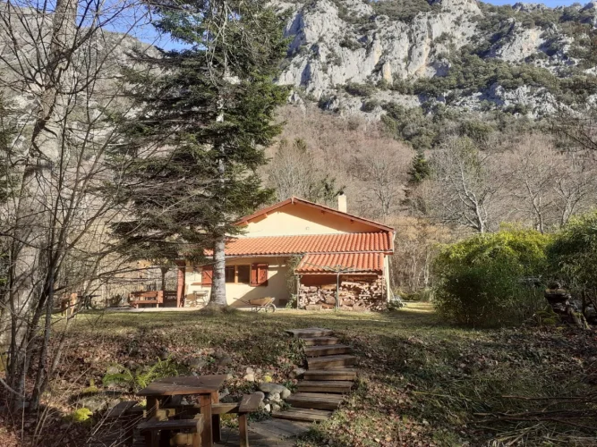 M&M Immobilier is Pleased to Offer you Exclusively photo 5