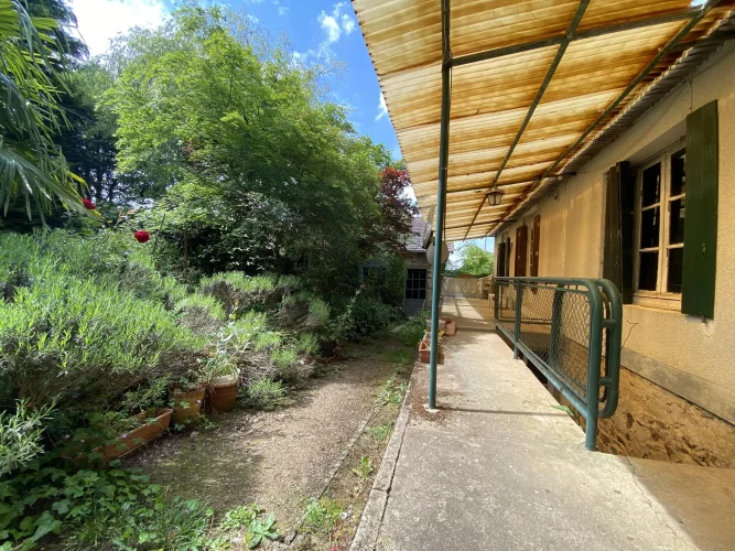 Village House with Garden and Large Barn