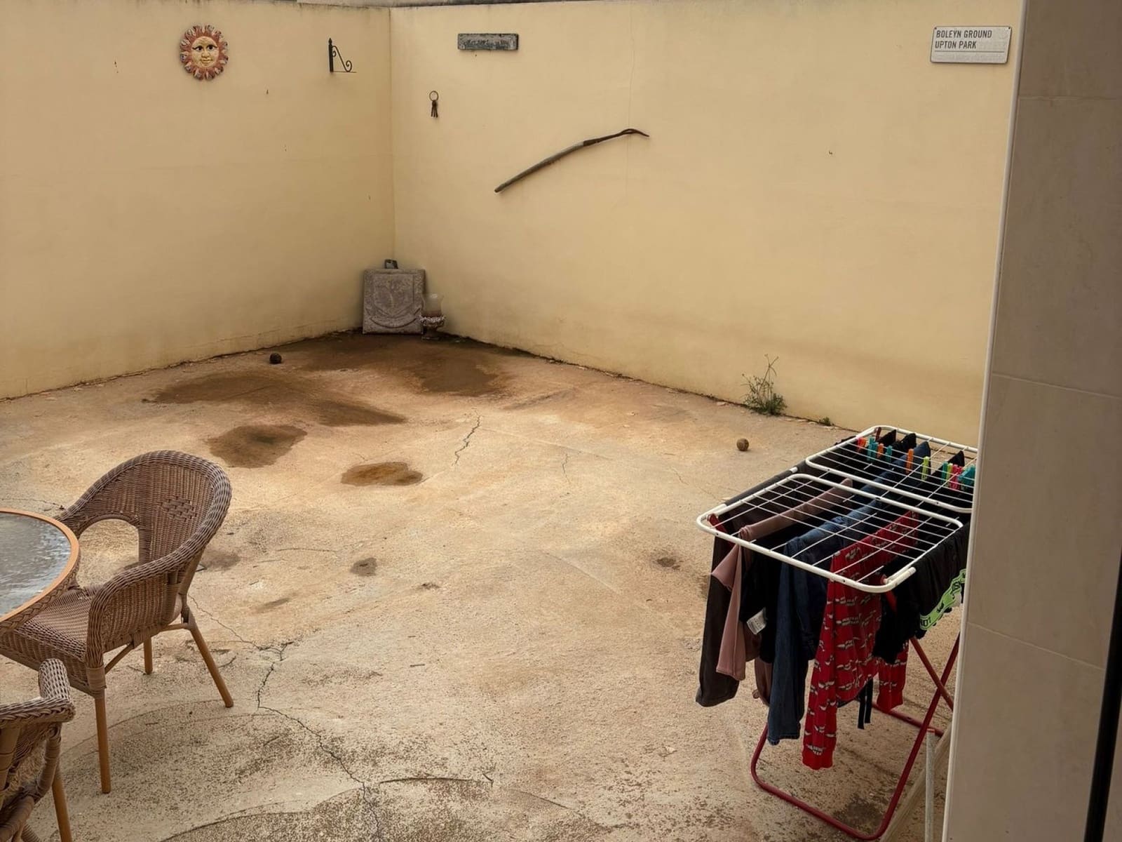 Townhouse for sale in Pinoso, Alicante photo 4