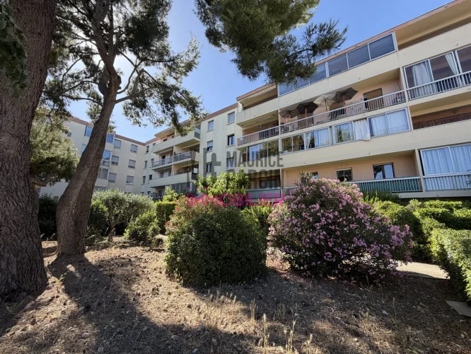 For Sale: 3-Piece Apartment with Cellar and Parking in Carpentras