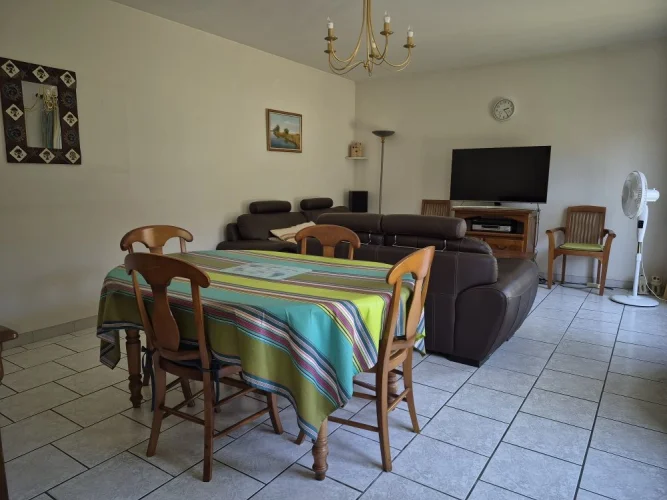Ground-Floor House with Garden in Lower Town of Auch photo 3