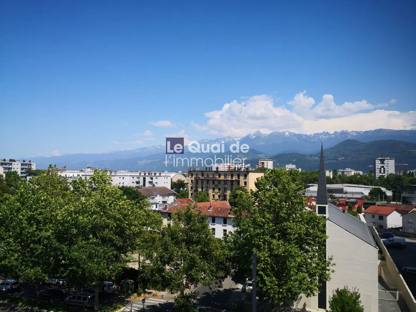Apartment for sale in Grenoble — 2 bedrooms, 63 m²