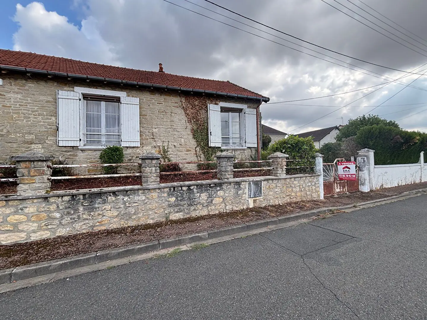 House for sale in Imphy — 2 bedrooms, 74 m² photo 4
