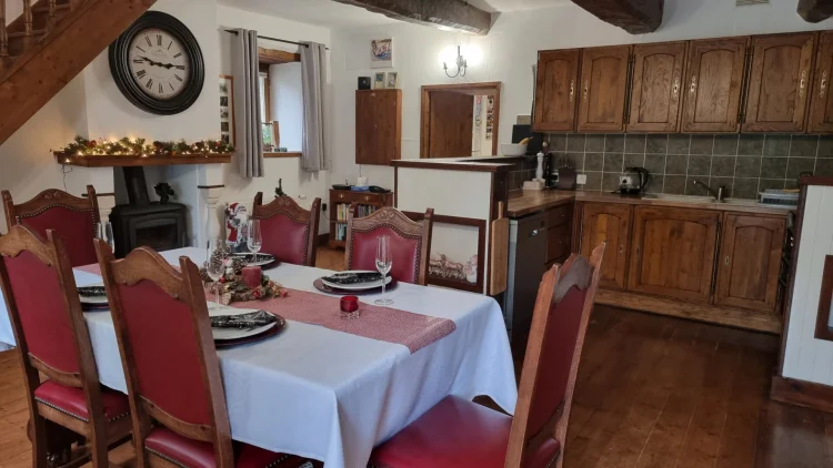 Côtes-D'armor, Merleac, Immaculate 4/5 Bedroom Detached Stone House (1800s) in Peaceful Countryside, being Sold Partly F… photo 2