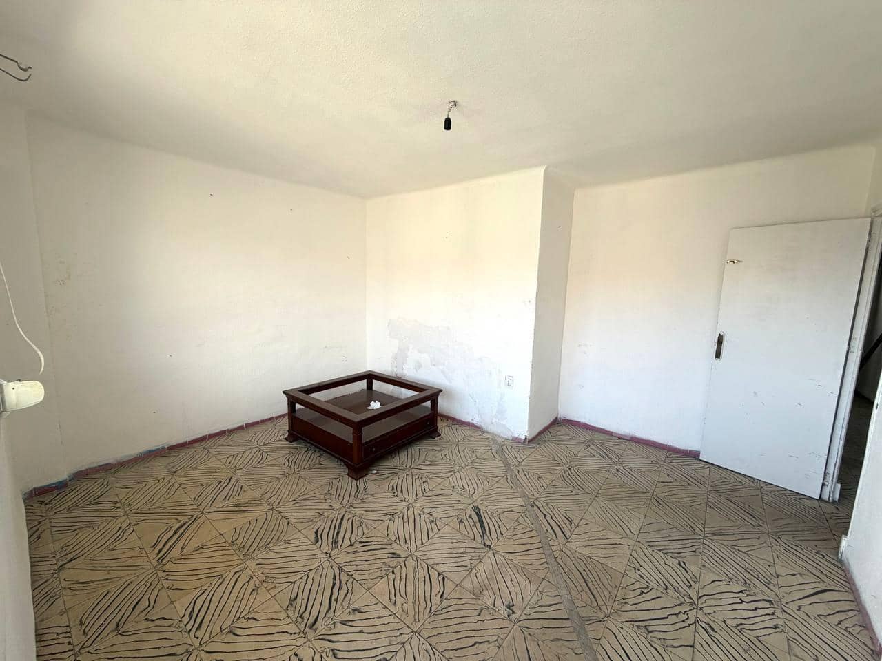 Flat for sale in Alicante / Alacant city, Alicante photo 5