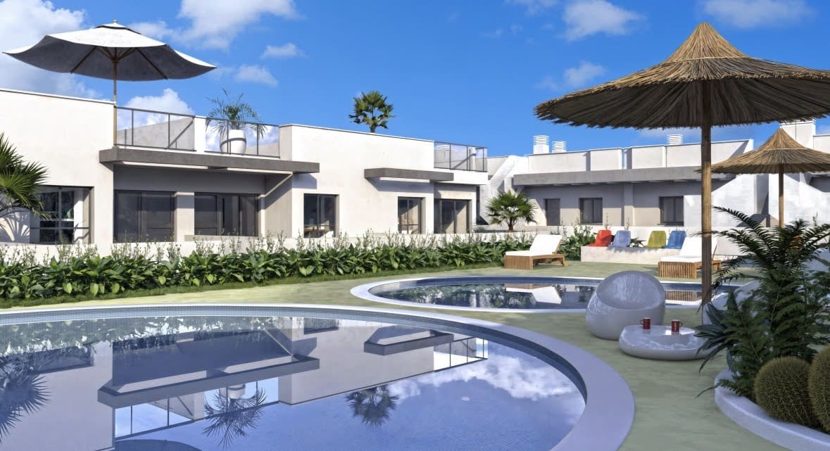 Bungalow for sale in Dénia, Alicante