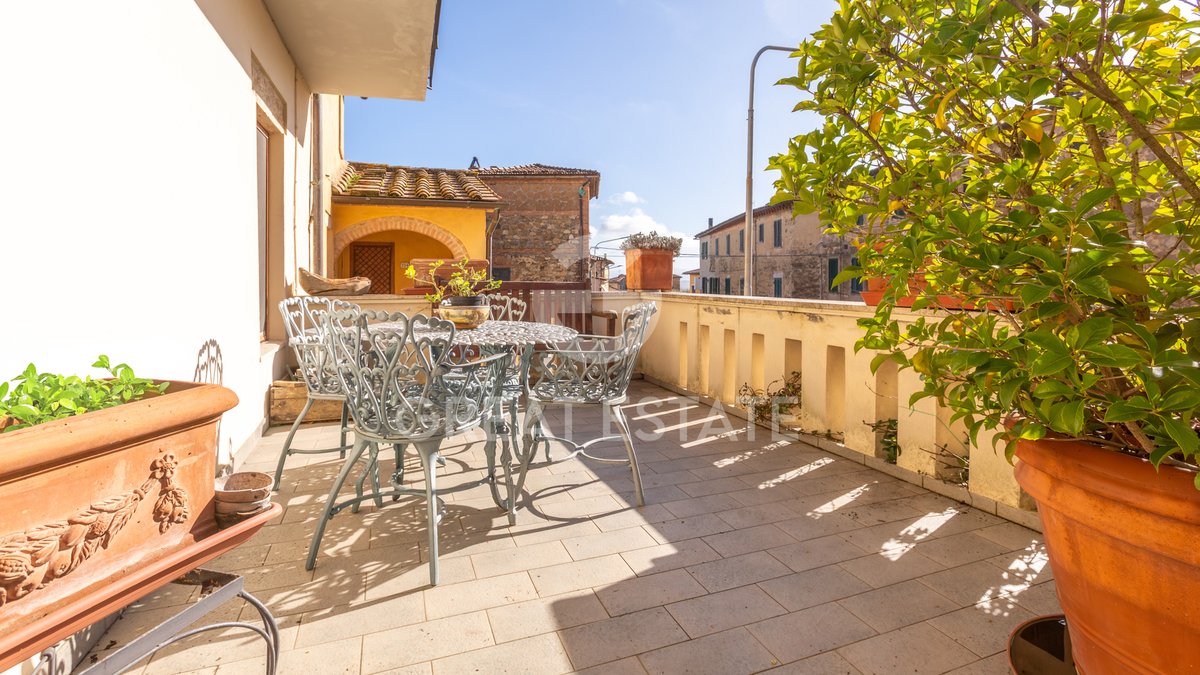 2 bedrooms historic apartment, 175 m² Cetona, Siena (province) photo 3