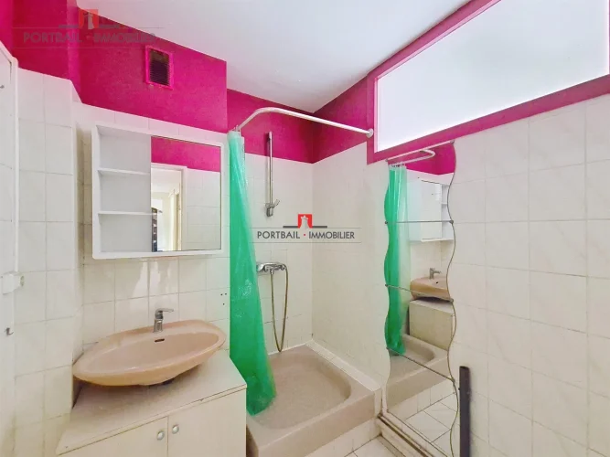 Apartment for Sale in Bordeaux photo 4
