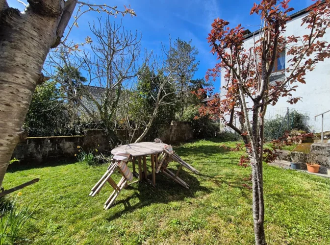 Charming Former Fisherman's Townhome in the Heart of Argentat with Spectacular Views of the Dordogne River photo 3
