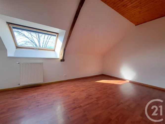 For Sale Exclusively in Saint-Avé, this Character House in Co-Ownership. With a Total Living Area photo 5