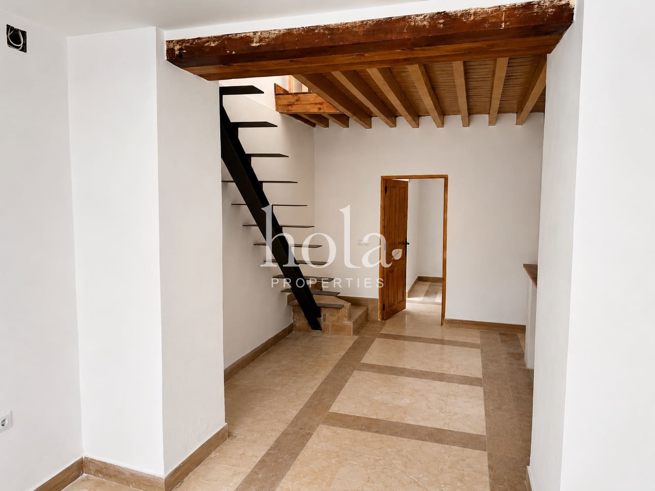 Townhouse for sale in Albuñuelas, Granada photo 4