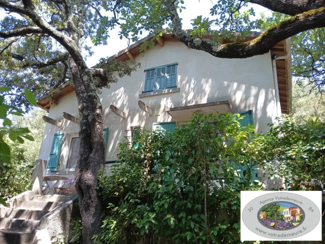 House for Sale in Montclus