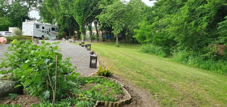 4 Bedroom Villa & 52M2 Annex for Granny Flat/Gite | Set on 1000m² & no Work to do Extra 9800m Available photo 3