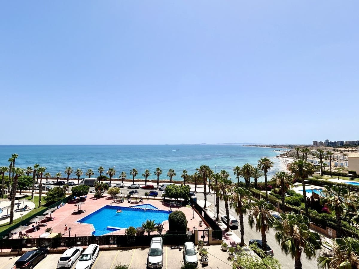 Apartment for sale in Cabo Roig, Orihuela, Alicante photo 2