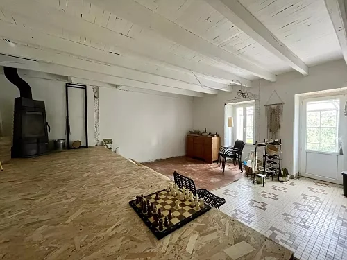 2 Bed House for Sale Near Chez Vécant photo 2
