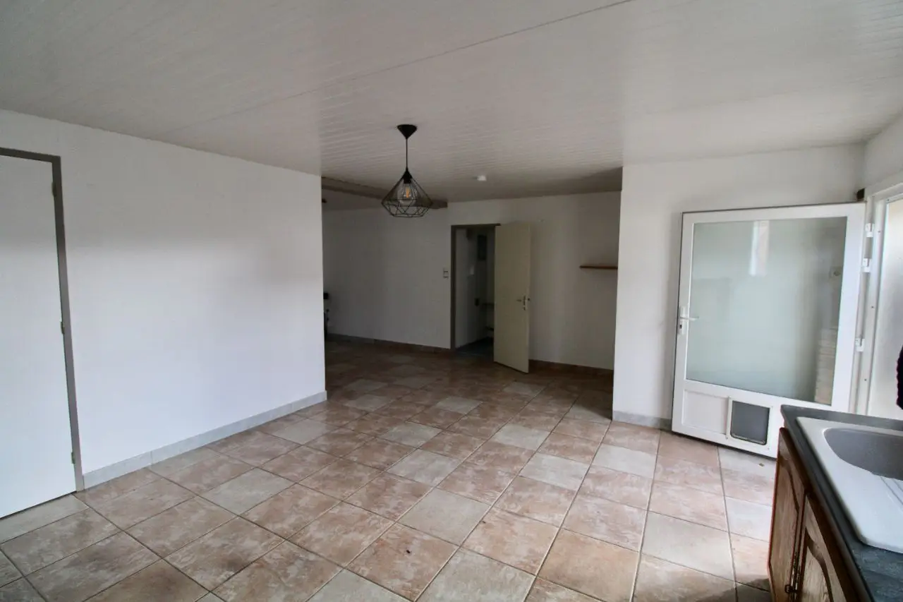 House for sale in Chauny — 2 bedrooms, 68 m² photo 5
