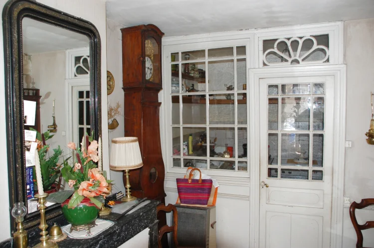 Village House with Terrace and Spacious Rooms in the Heart O photo 2