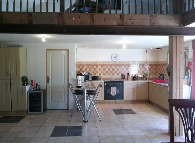 4 Bed House for Sale in Sauzé-Vaussais photo 4