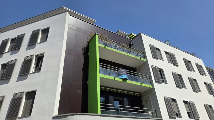Montigny-Lès-Metz - F4 - Balcony - Parking