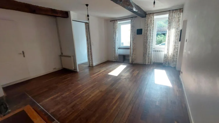 Exclusive Listing: Charming Village House in the 'Aspet' Area. photo 5