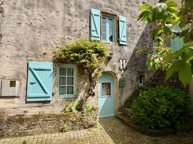 Charming 2-Bed Village House, Vouvant, Vendee