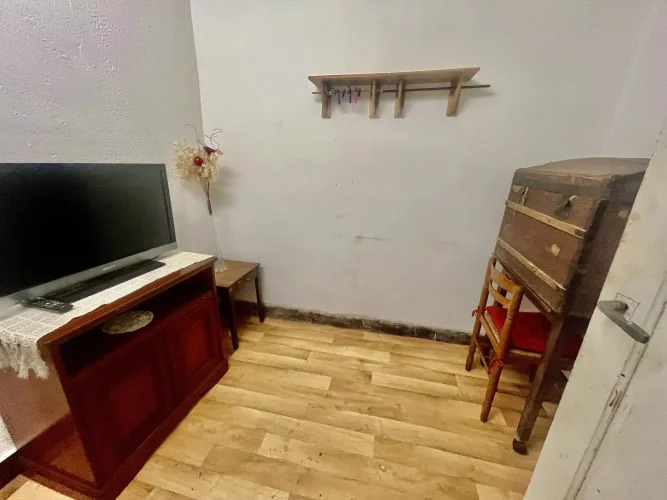 Traditional Town House Perfectly Located in the Heart of a Medieval Market Town photo 5
